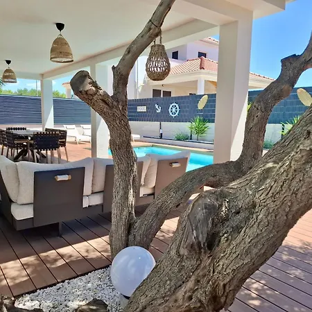 Villa Esnella - Private Pool & Panoramic Sea View *