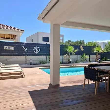 Esnella - Private Pool & Panoramic Sea View * Primosten